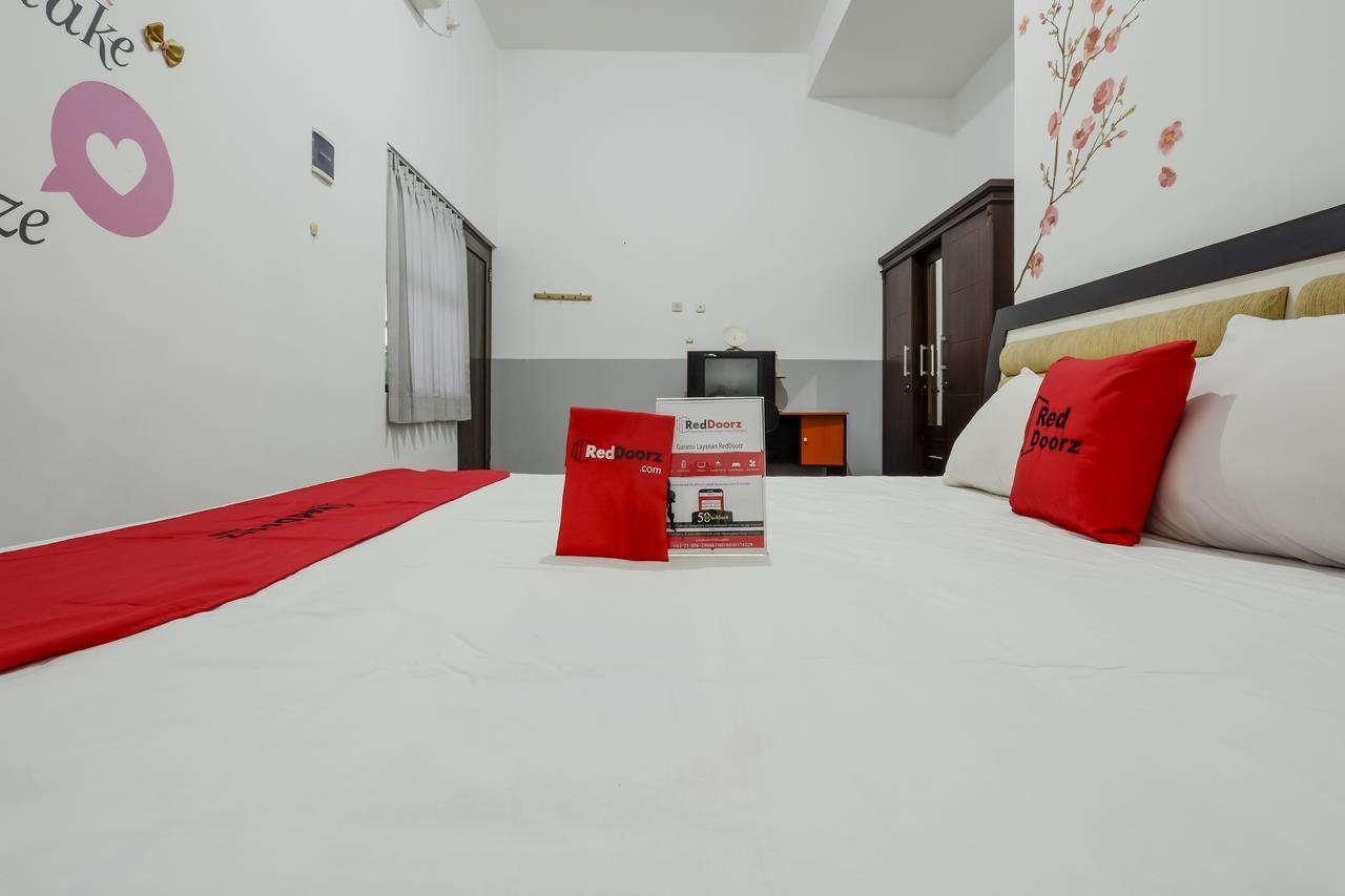 Reddoorz @ Prambanan Timur Raya Semarang Dış mekan fotoğraf